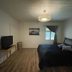 Spacious For 5 With Sauna Huoneisto *