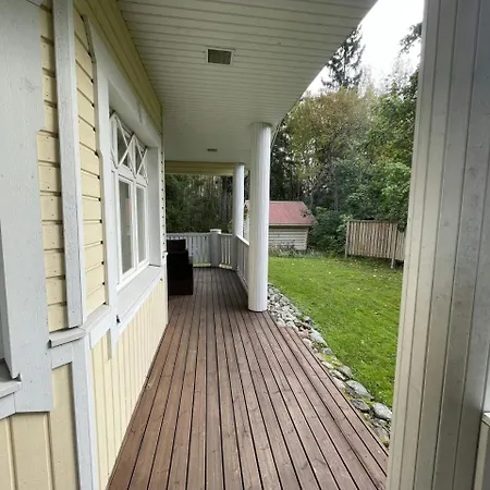 Spacious For 5 With Sauna * Vaasa